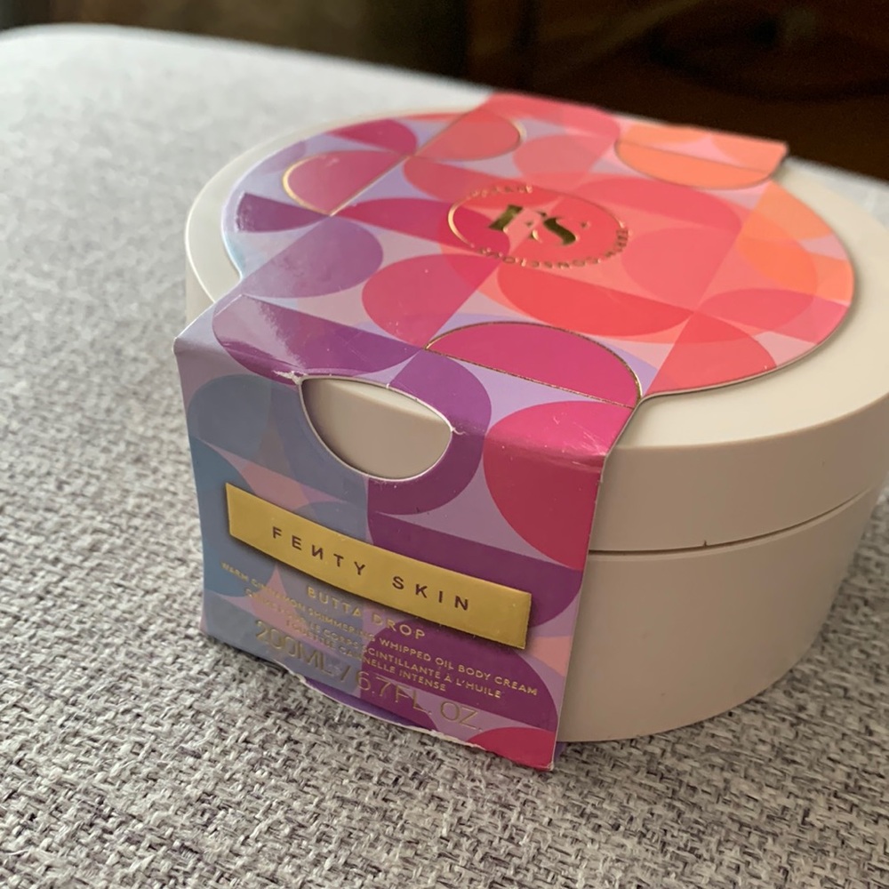 NIB Fenty Skin Butta Drop -Warm Cinnamon